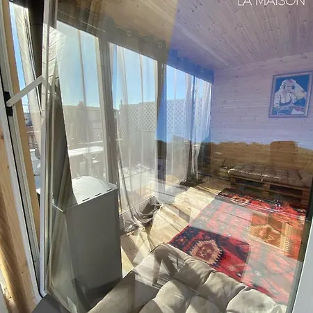 La Maison - Your For 4 Seasons 골렘