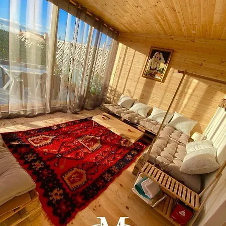Apartment La Maison - Sea & Petit En Bois For 4 Seasons Golem (Tirana)